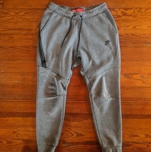 Nike Tech Fleece Joggers Dark Gray